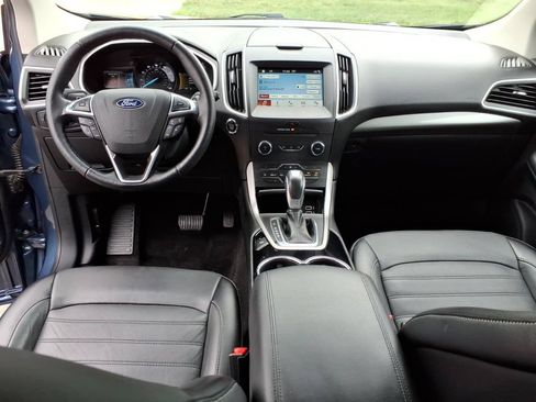 Used 2018 Ford Edge SEL w/ Equipment Group 201A AWD/4WD image 12