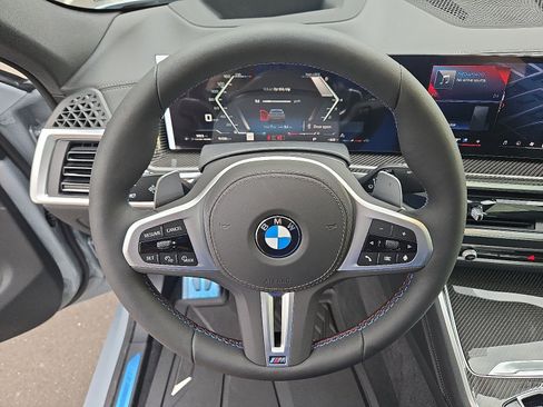 New 2026 BMW X6 M60i w/ Executive Package image 8