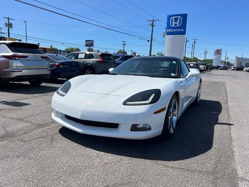 Used 2008 Chevrolet Corvette Coupe w/ Preferred Equipment Group RWD image 1