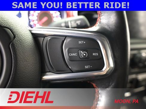 Used 2022 Jeep Wrangler Unlimited Rubicon w/ LED Lighting Group image 28