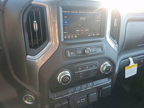 New 2026 GMC Sierra 2500 Pro w/ Convenience Package AWD/4WD image 12
