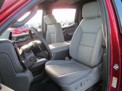 New 2026 GMC Sierra 1500 SLT w/ SLT Premium Plus Package image 12