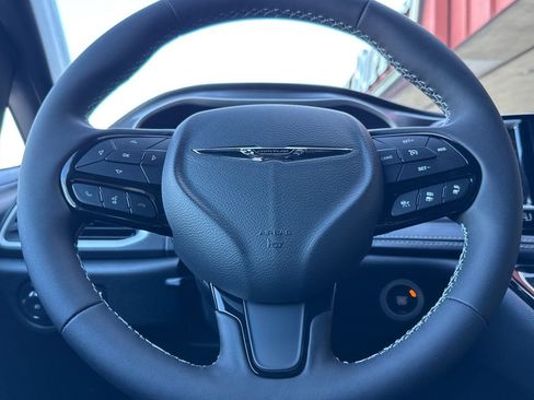 New 2026 Chrysler Pacifica Select w/ S Appearance Package image 23