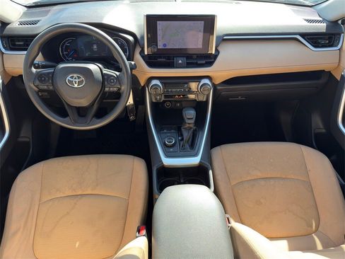 Used 2023 Toyota RAV4 LE image 24