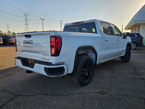New 2026 GMC Sierra 1500 Elevation image 6