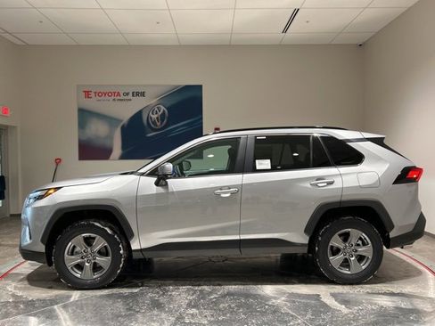 New 2025 Toyota RAV4 XLE image 3