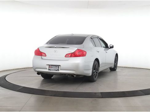 Used 2009 INFINITI G37 x Sedan w/ Premium Pkg AWD/4WD image 7