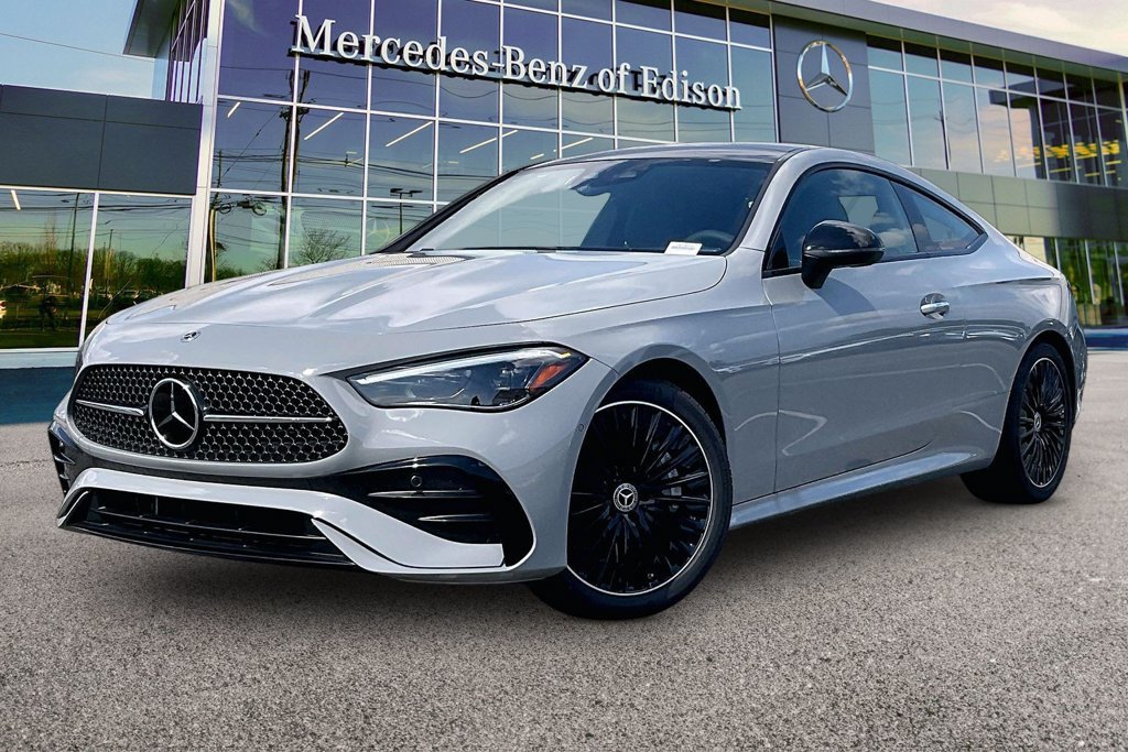 New 2026 Mercedes-Benz CLE 450 4MATIC Coupe image 2
