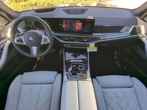 New 2026 BMW X5 xDrive40i w/ Executive Package image 15