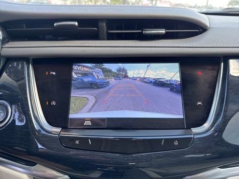 Used 2024 Cadillac XT6 Premium Luxury image 28