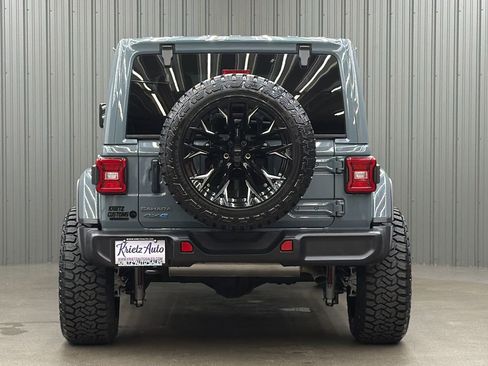 Used 2025 Jeep Wrangler Unlimited Sahara image 4