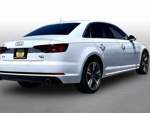 Used 2018 Audi A4 2.0T Ultra Premium Plus w/ Premium Plus Package FWD image 2