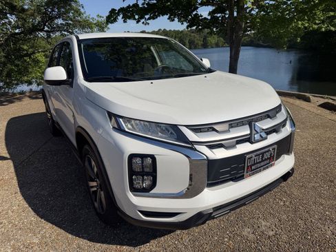 Used 2021 Mitsubishi Outlander Sport ES FWD image 1
