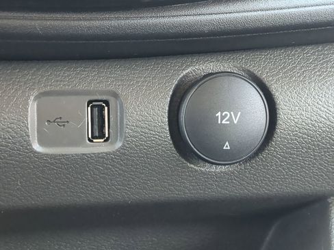 Certified 2024 Ford Transit 350 XLT image 20