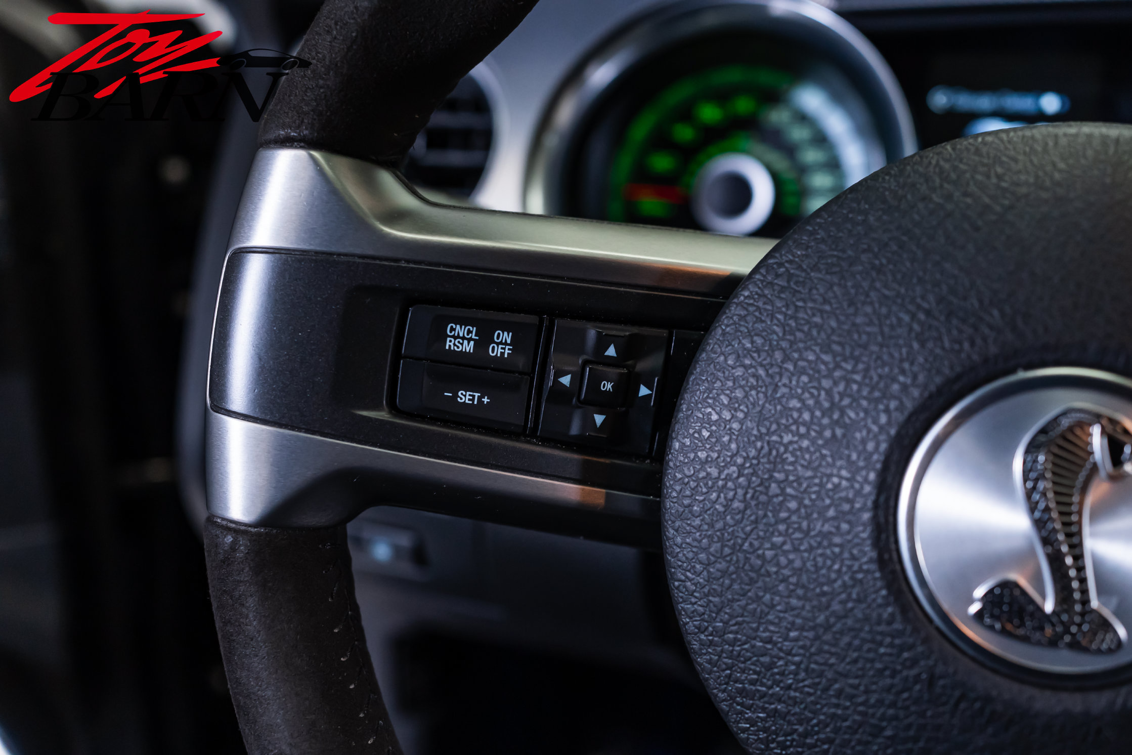 Used 2013 Ford Mustang Shelby GT500 RWD image 28
