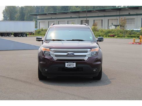 Used 2011 Ford Explorer XLT w/ 201A Rapid Spec Order Code AWD/4WD image 5