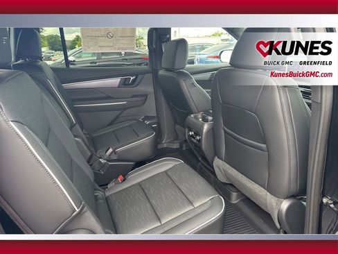 New 2026 Buick Enclave Sport Touring w/ LPO, Floor Liner Package image 50