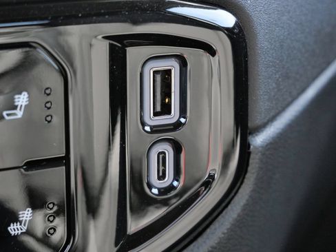 New 2026 GMC Sierra 1500 SLE AWD/4WD image 56