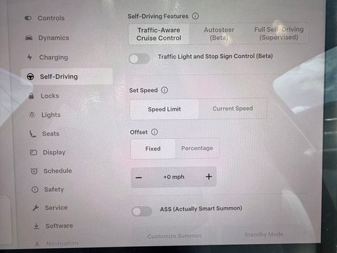 Used 2021 Tesla Model Y Long Range AWD/4WD image 35
