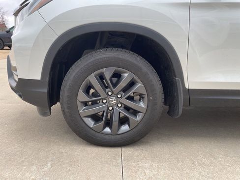Used 2021 Honda Ridgeline Sport image 17