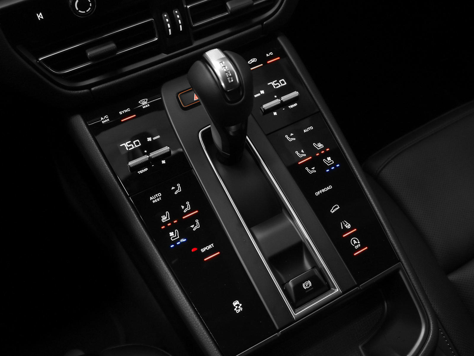 Certified 2026 Porsche Macan AWD/4WD image 32