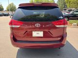 Used 2014 Toyota Sienna XLE image 4