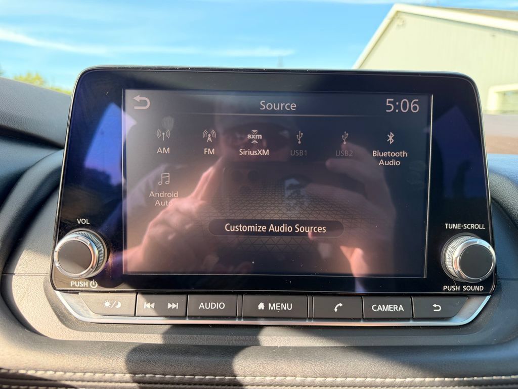 Used 2021 Nissan Rogue S AWD/4WD image 19