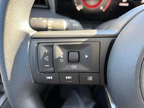 Certified 2025 Nissan Kicks S image 20