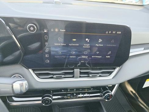New 2026 Chevrolet Equinox LT w/ Safety and Technology Package FWD image 17