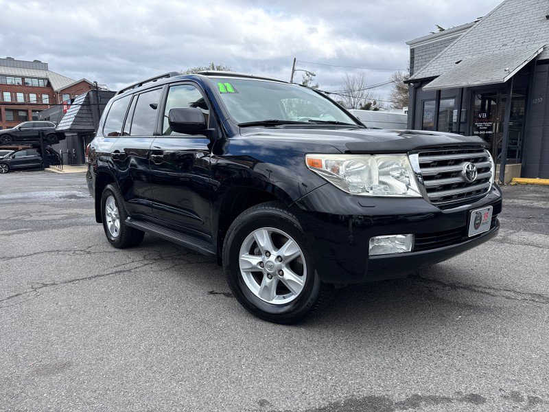 Used 2011 Toyota Land Cruiser AWD/4WD image 41