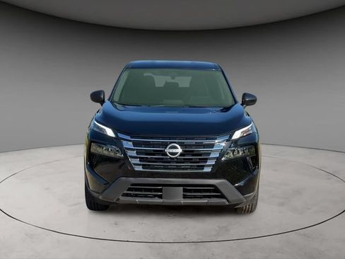 Certified 2024 Nissan Rogue S FWD image 2