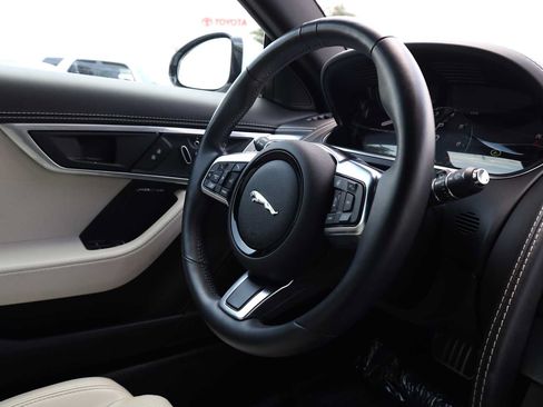 Used 2021 Jaguar F-TYPE Convertible RWD image 16