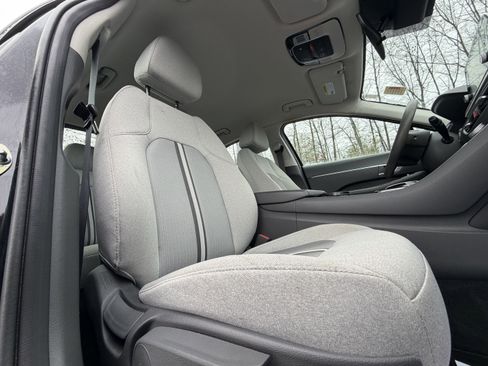 Used 2020 Hyundai Sonata SEL w/ Cargo Package image 34