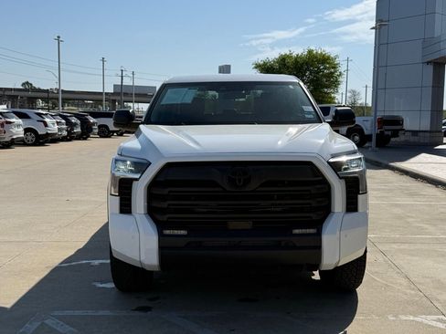 Used 2023 Toyota Tundra SR5 image 9