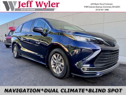 Used 2021 Toyota Sienna XLE