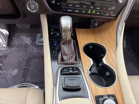 Used 2018 Lexus RX 350L AWD image 15