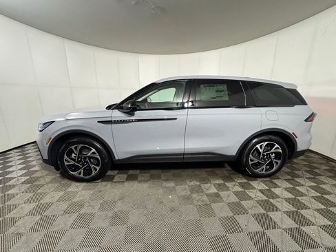 New 2026 Lincoln Nautilus Premier w/ Equipment Group 102A image 2