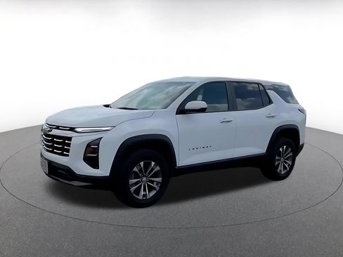 Used 2025 Chevrolet Equinox LT FWD image 6