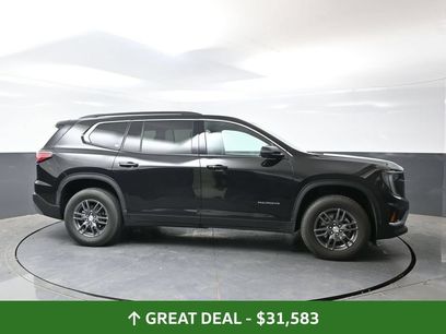 Used 2025 GMC Acadia Elevation