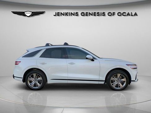 Certified 2025 Genesis GV70 3.5T Sport image 8