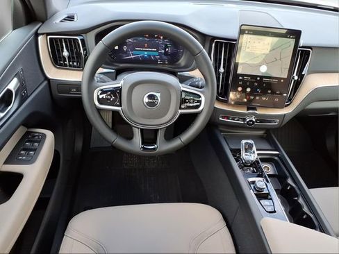 New 2026 Volvo XC60 T8 Plus w/ Protection Package Premier AWD/4WD image 17