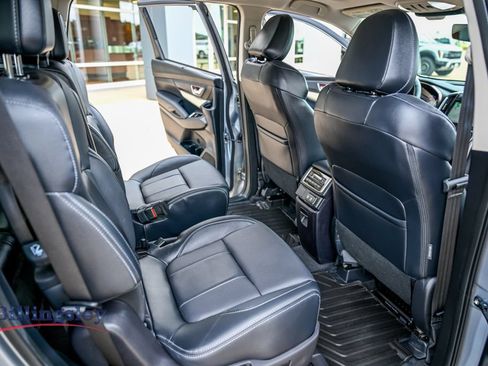 Used 2022 Subaru Ascent Limited w/ Technology Package AWD/4WD image 14