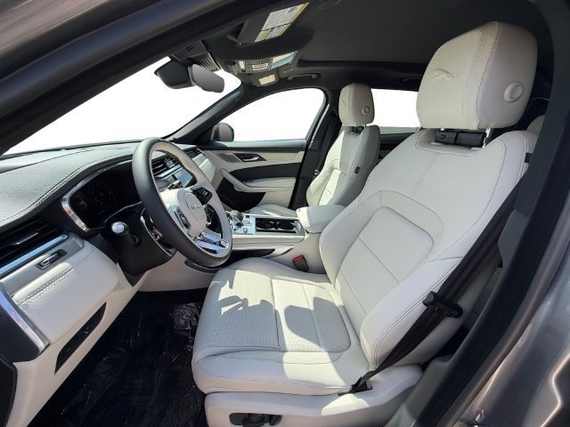 New 2026 Jaguar F-PACE R-Dynamic S AWD/4WD image 10