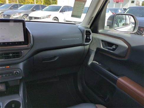 Used 2025 Ford Bronco Sport Outer Banks w/ Outer Banks Tech Package+ image 15
