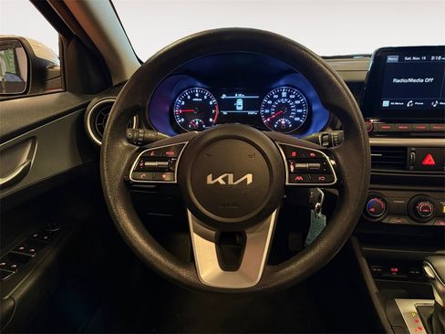 Used 2023 Kia Forte LXS image 12