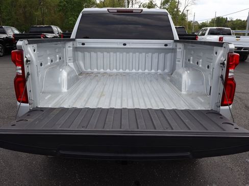 Used 2020 Chevrolet Silverado 1500 Custom Trail Boss w/ Custom Convenience Package AWD/4WD image 27