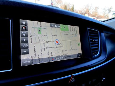 Used 2016 Hyundai Genesis 3.8 w/ Option Group 04 image 3