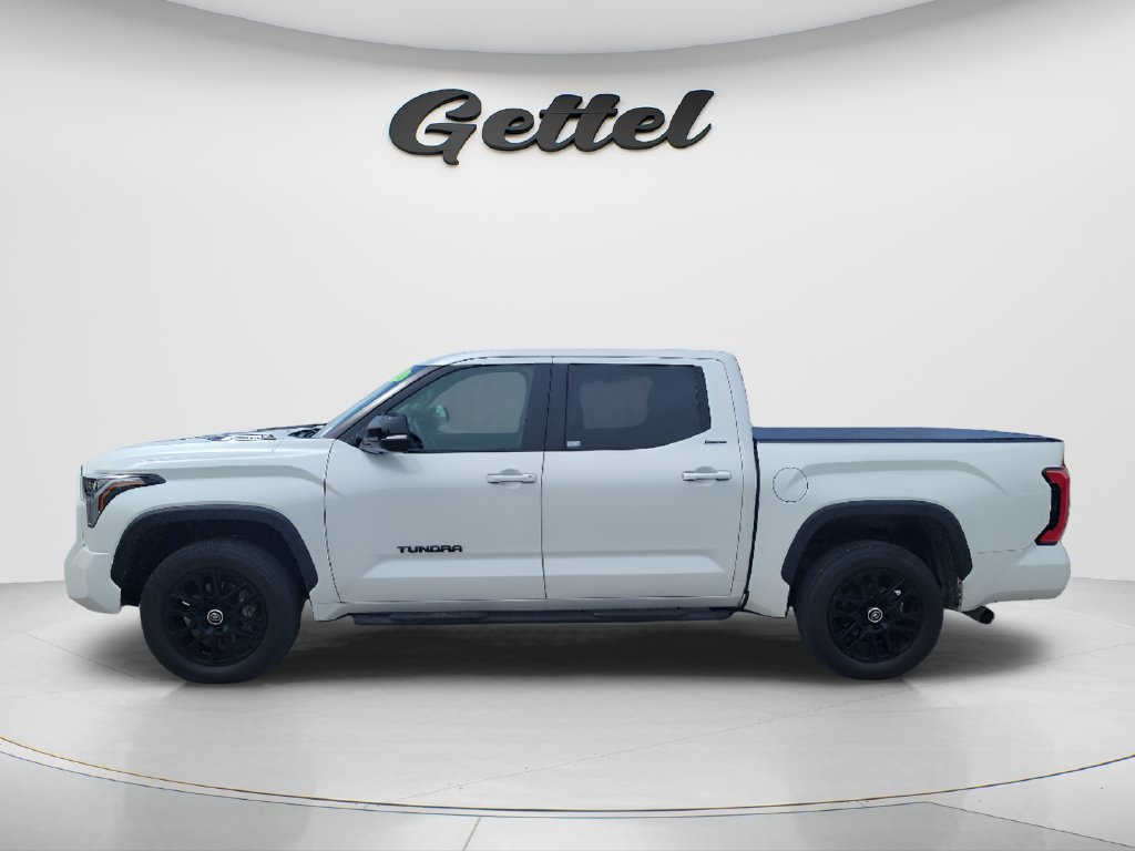 Used 2024 Toyota Tundra Limited AWD/4WD image 8