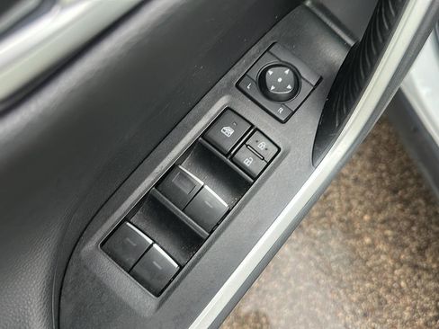 Used 2023 Toyota RAV4 Limited AWD/4WD image 11