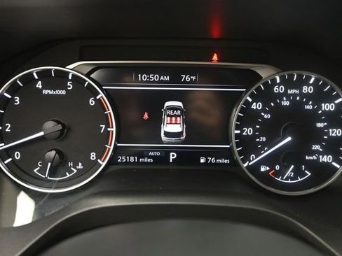 Used 2023 Nissan Rogue SV AWD/4WD image 10